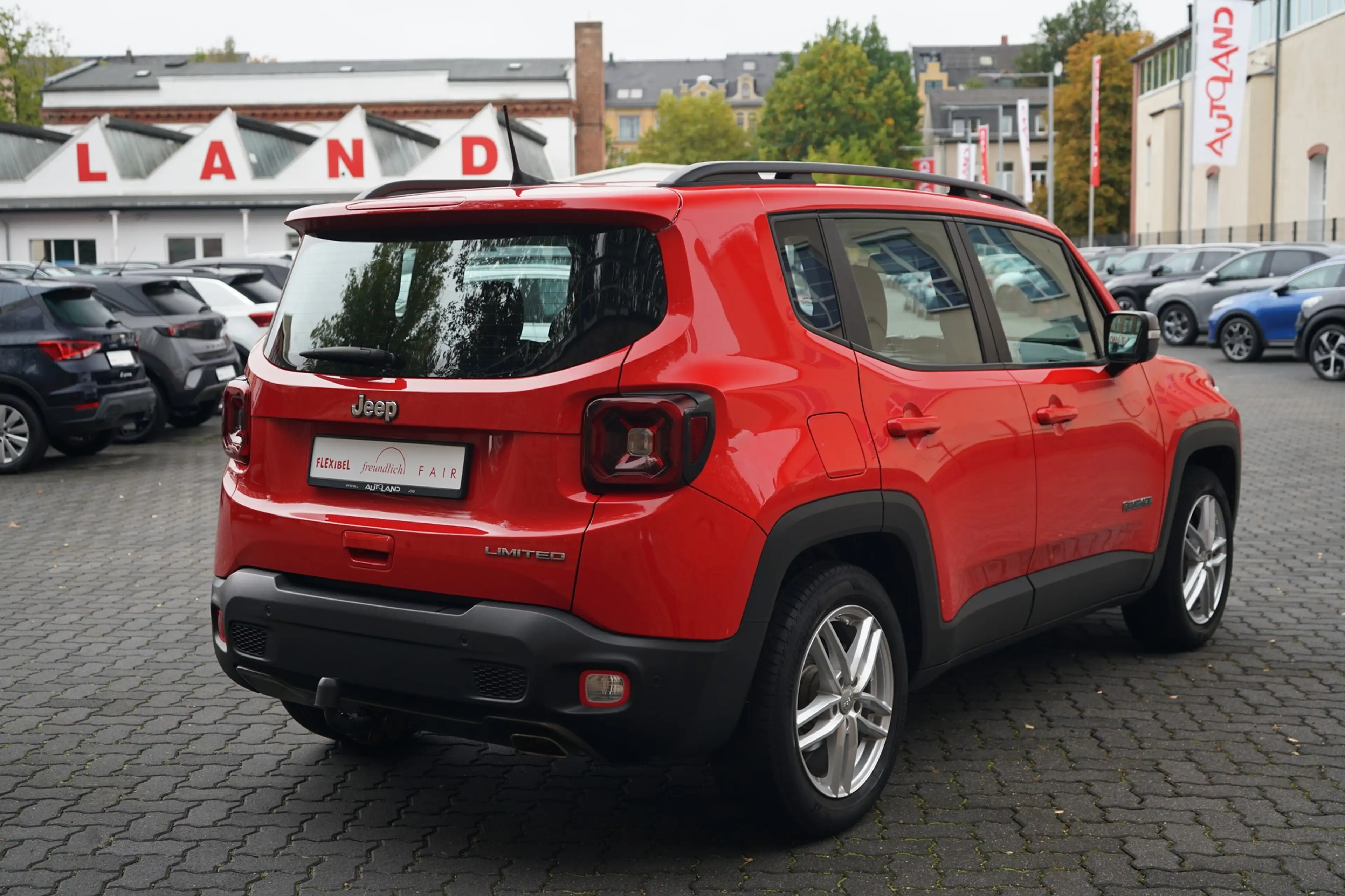Jeep Renegade 1.3 Limited FWD LED Tempomat PDC AHK — photo 6