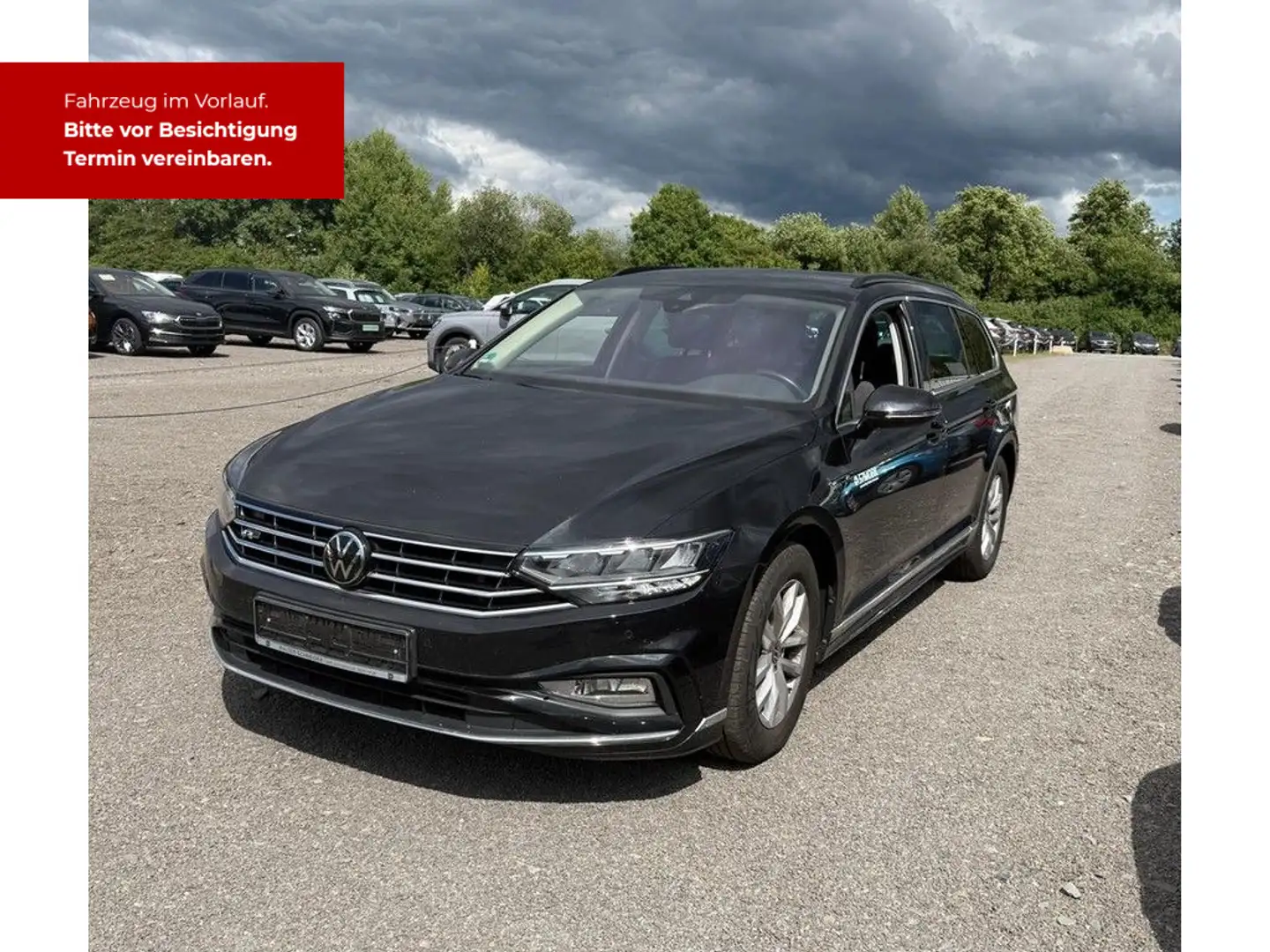 Volkswagen Passat Variant 1,5 TSI DSG Business R-Line Navi Zwart - 2