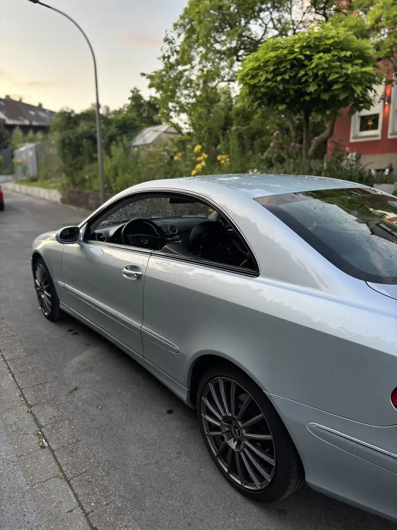 Mercedes-Benz CLK 220 Coupe CDI Automatik Elegance DPF - 2