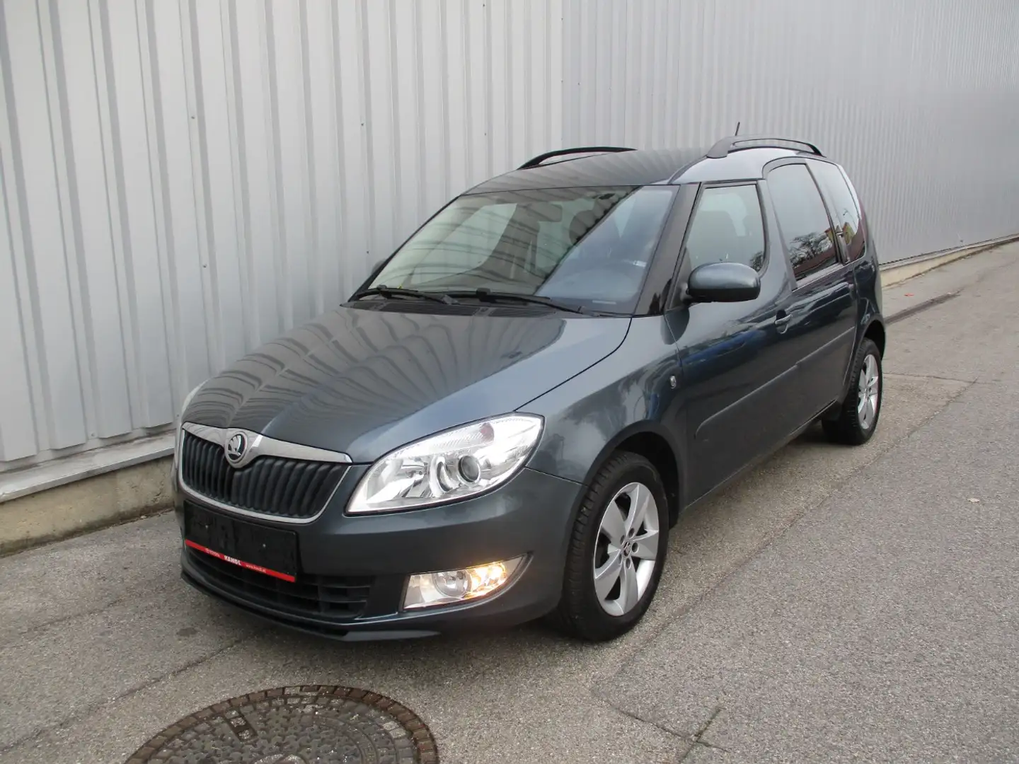 Skoda Roomster Ambition+ 1.2 TSI SHZ+PDC Gris - 2
