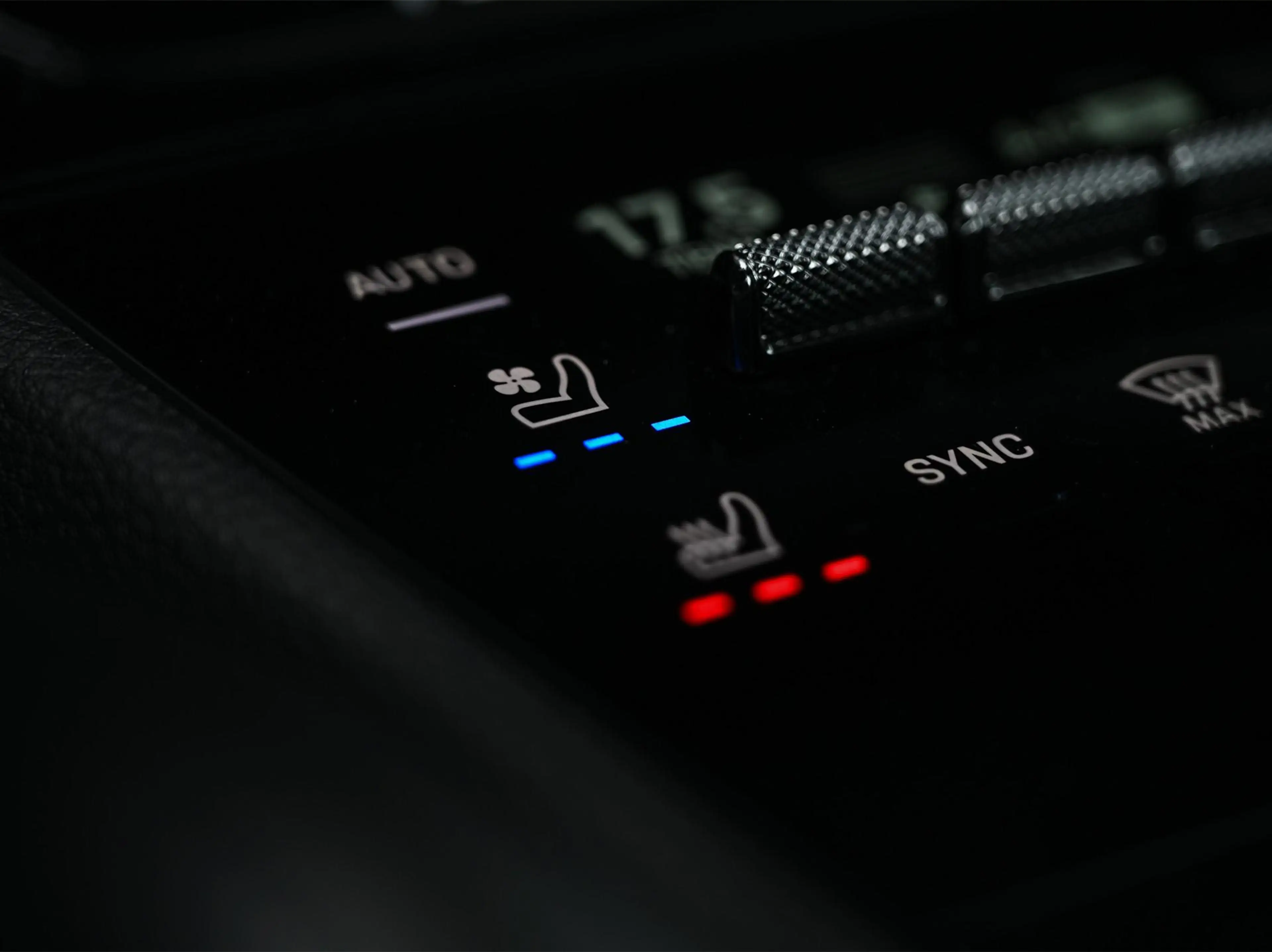 Porsche Cayenne Coupé 3.0 E-Hybrid | Panoramadak | NL-Auto | Deale — photo 4