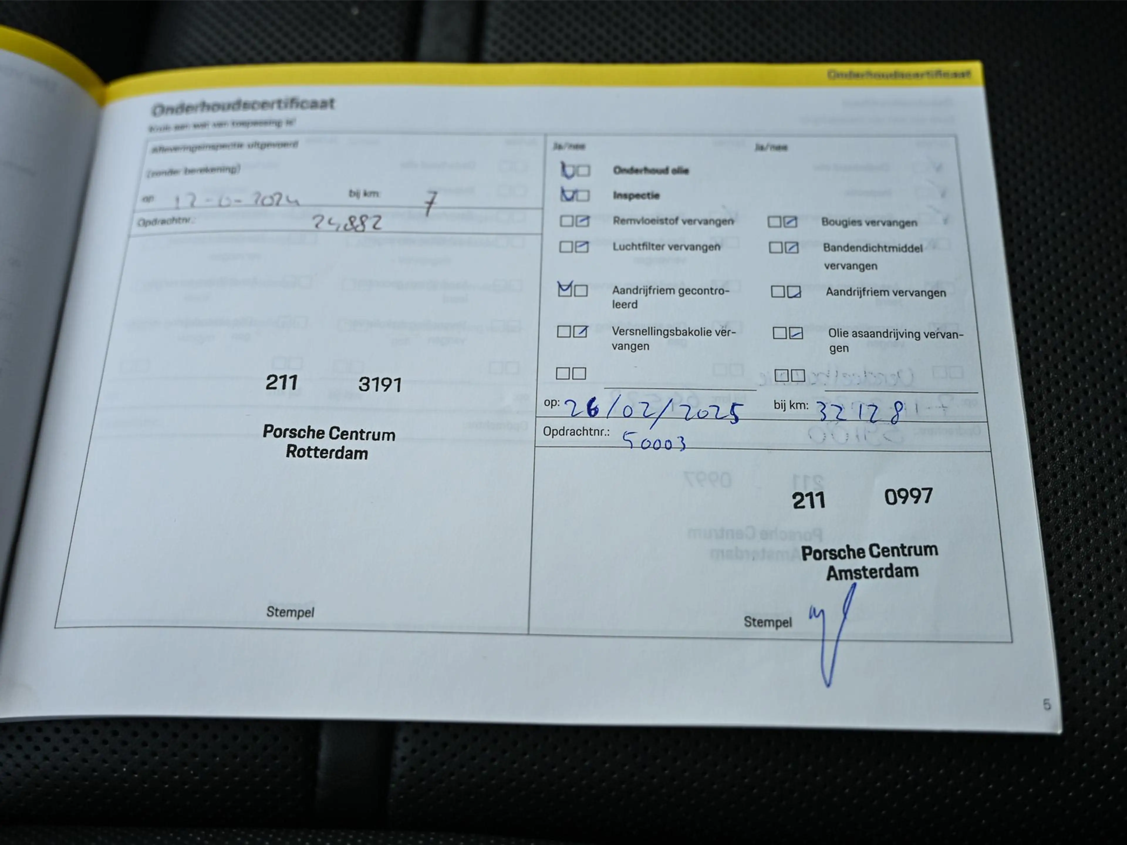 Porsche Cayenne Coupé 3.0 E-Hybrid | Panoramadak | NL-Auto | Deale — photo 27
