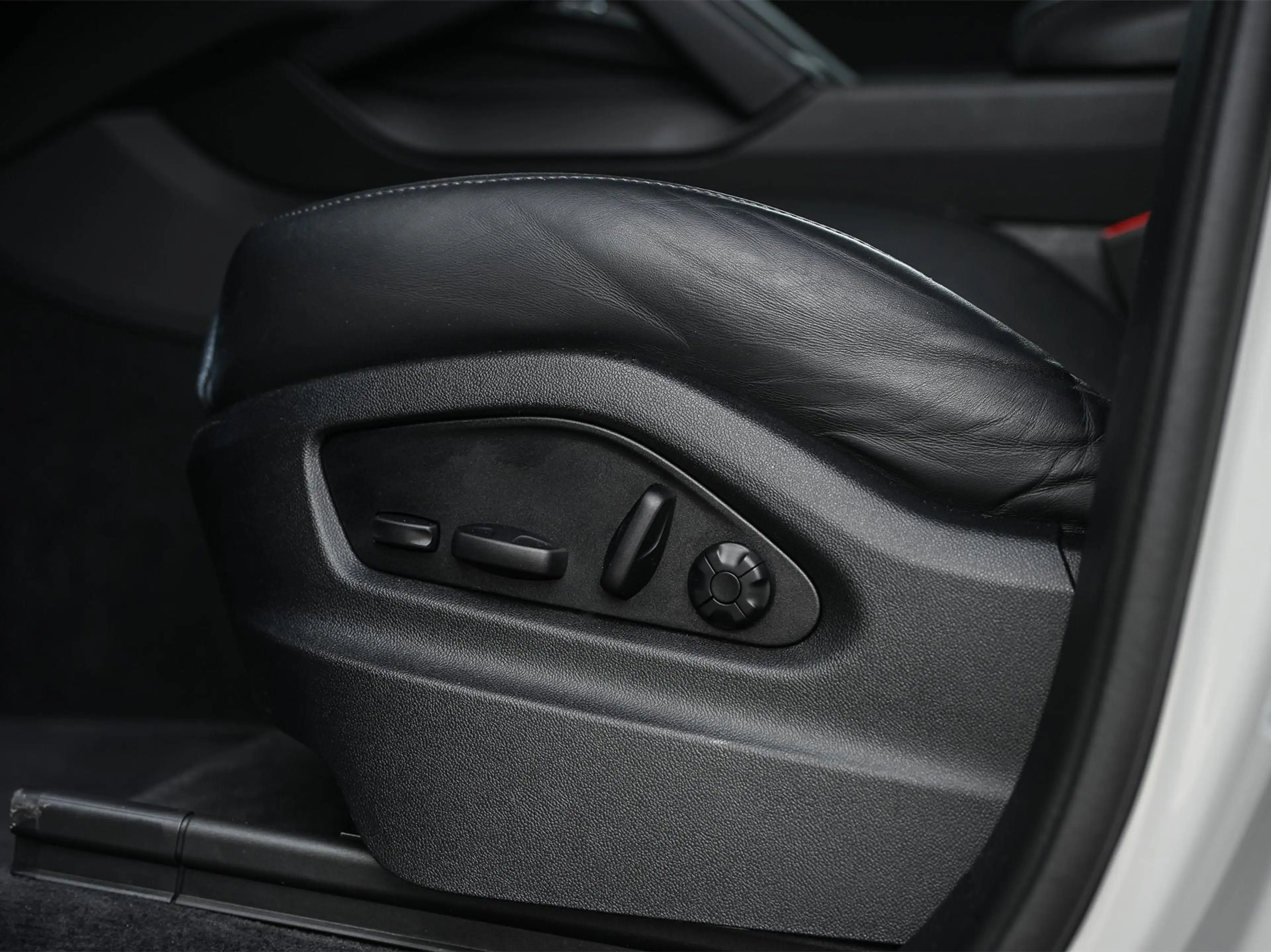 Porsche Cayenne Coupé 3.0 E-Hybrid | Panoramadak | NL-Auto | Deale — photo 9