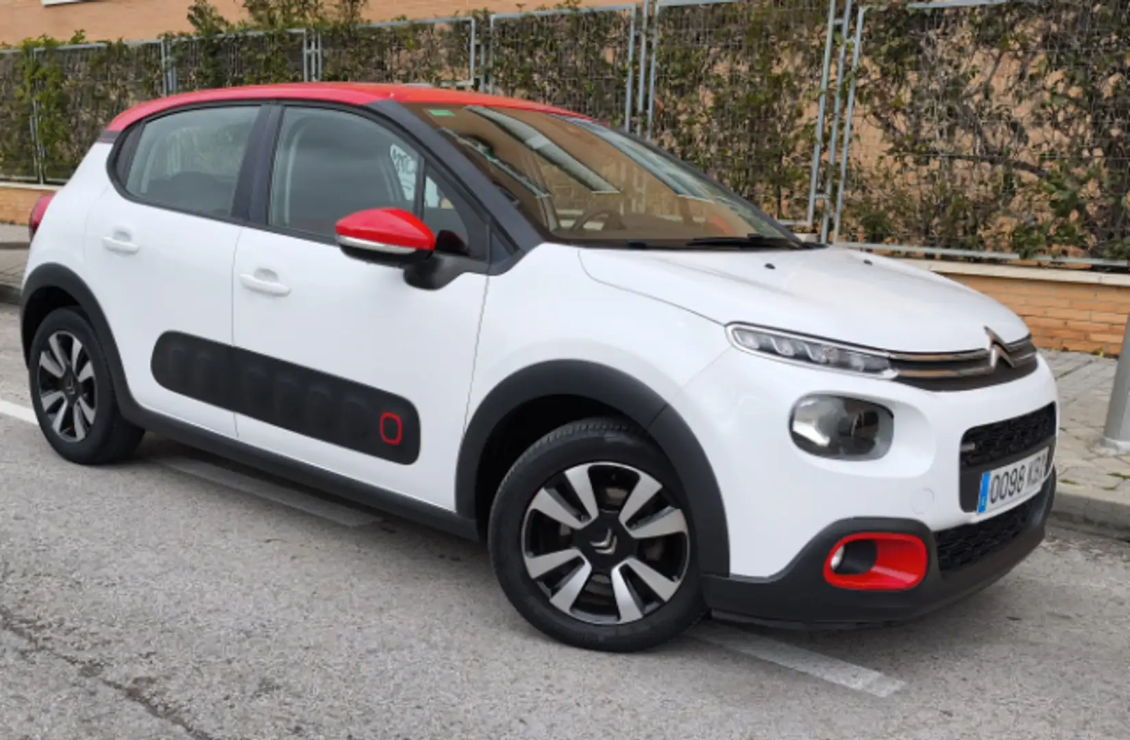 Citroen C3 1.2 PureTech S&S Feel EAT6 110 Blanc - 2