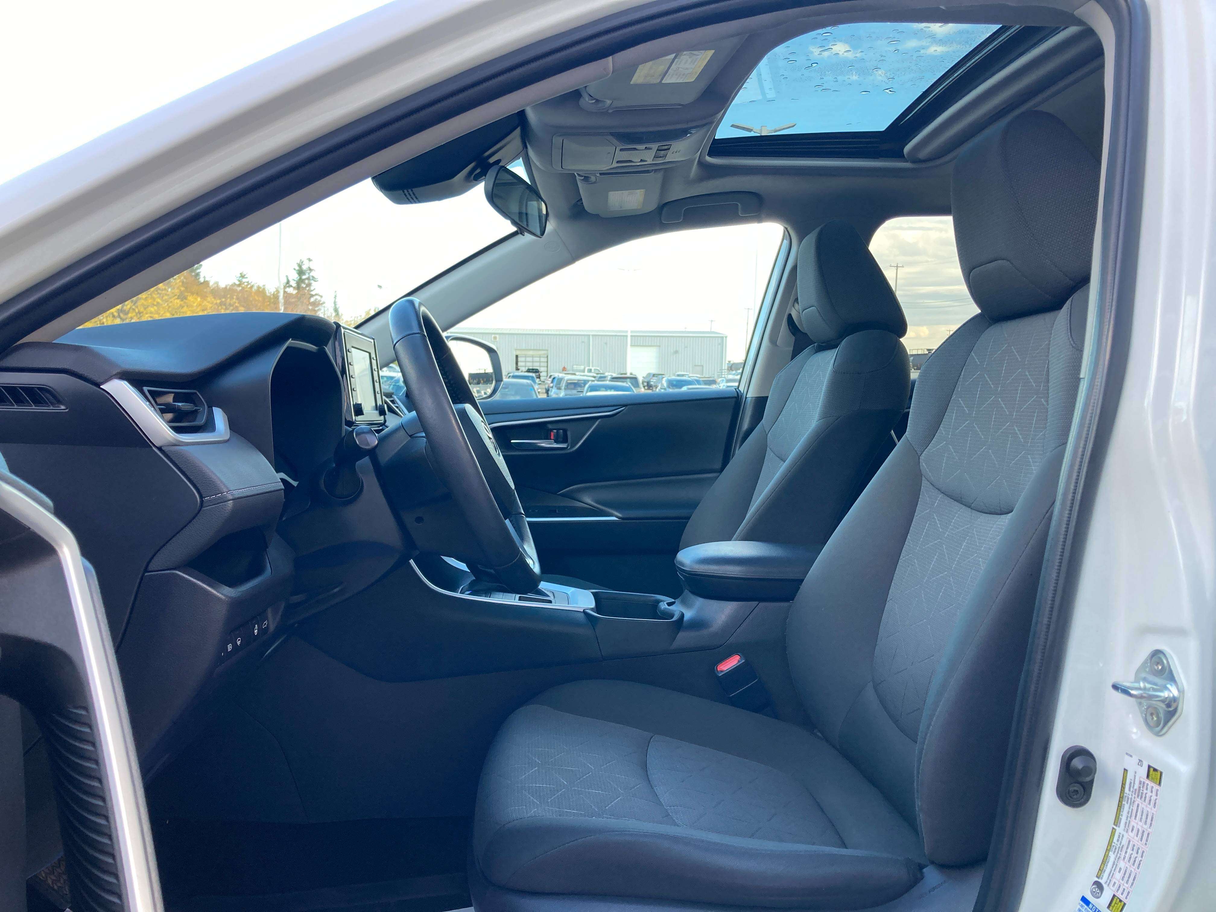 used 2022 Toyota RAV4 car, priced at $31,900