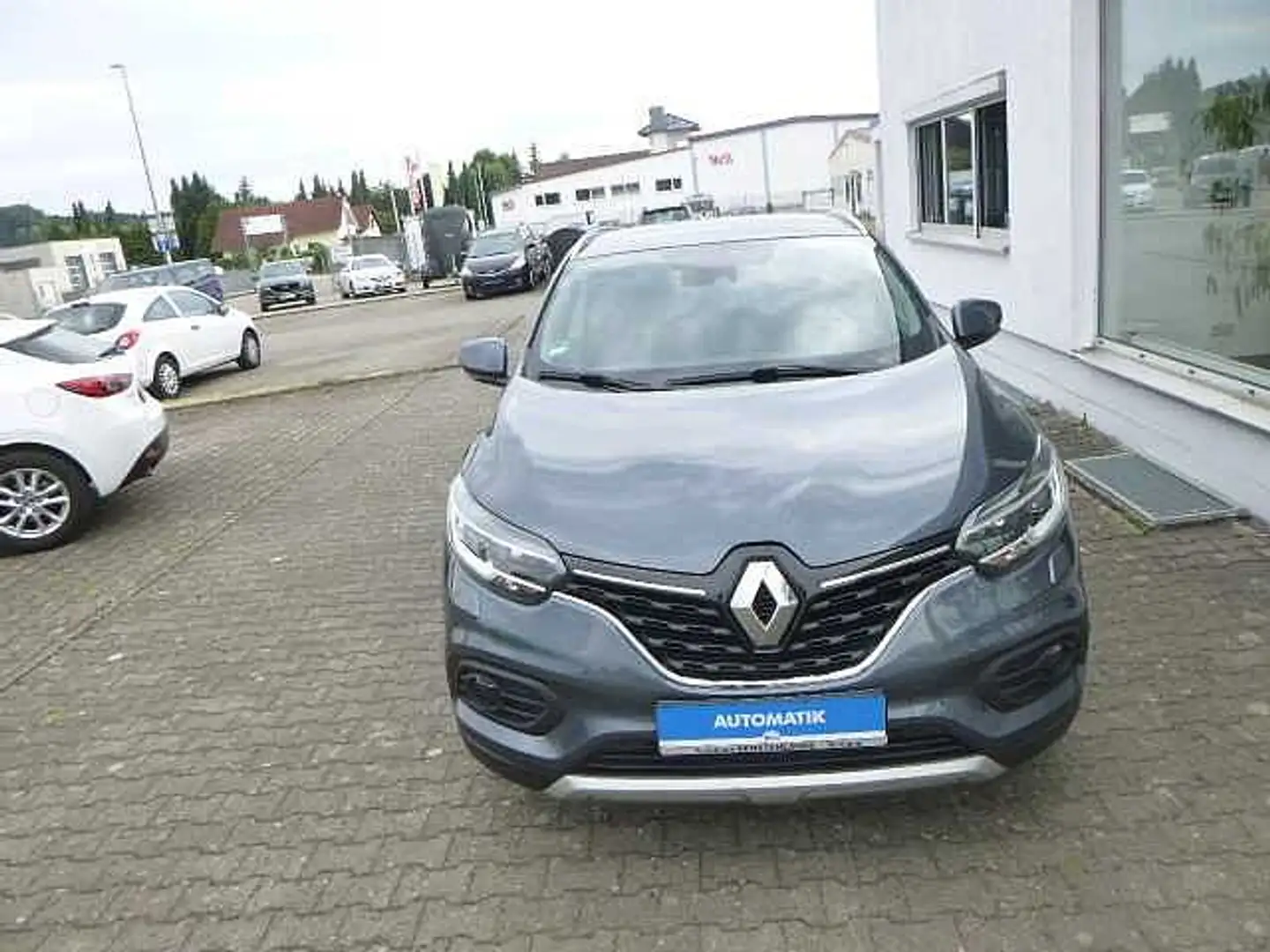Renault Kadjar LIMITED Automatik, AHK, Winterräder, TÜV NEU! Grau - 2