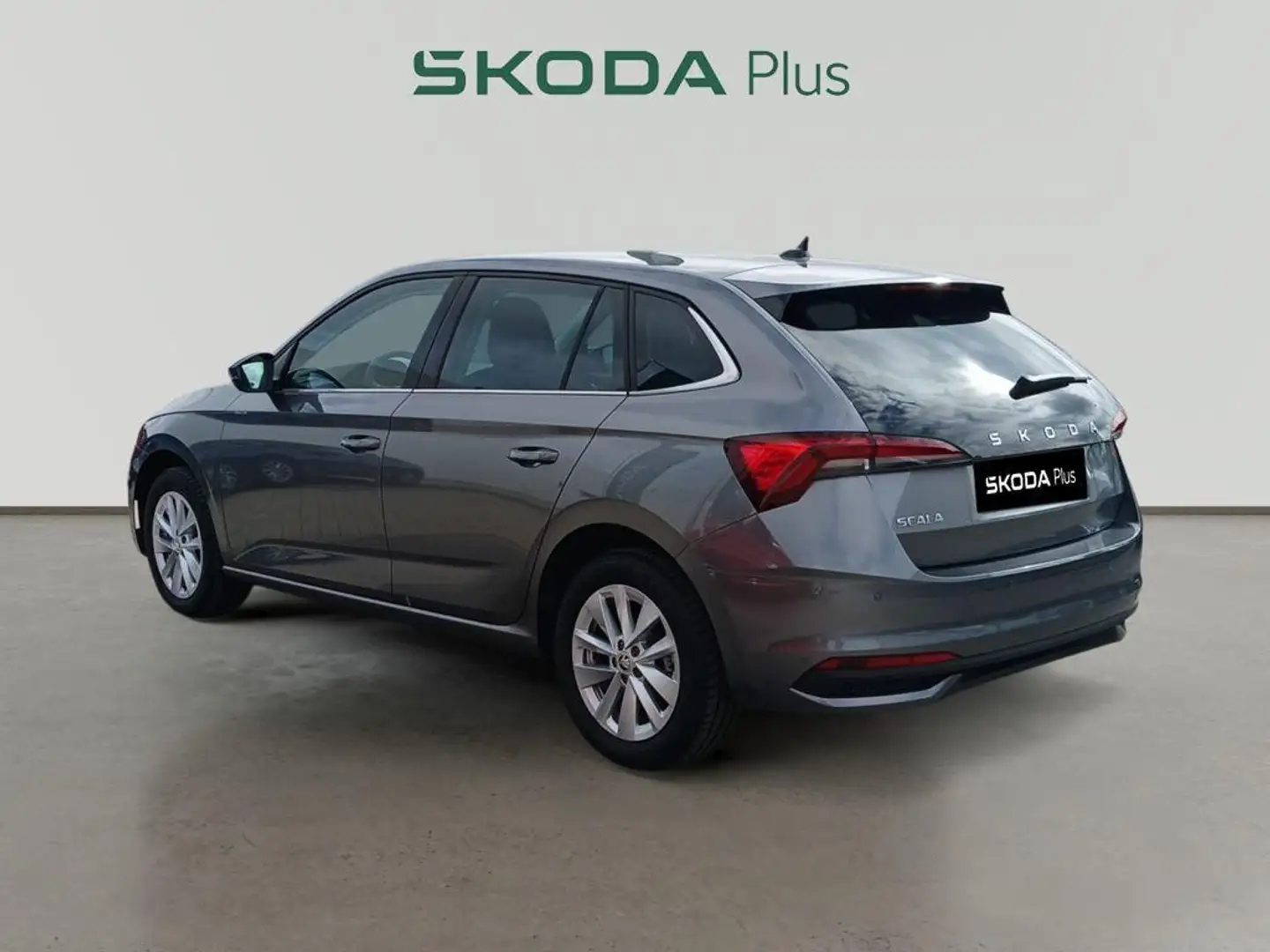 Skoda Scala 1.0 TSI Selection DSG 85kW Gris - 2