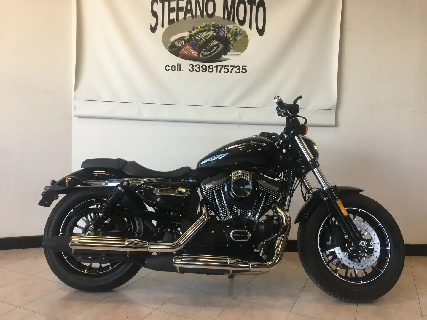 SWM STORMBREAKER V1200 Nero - 2