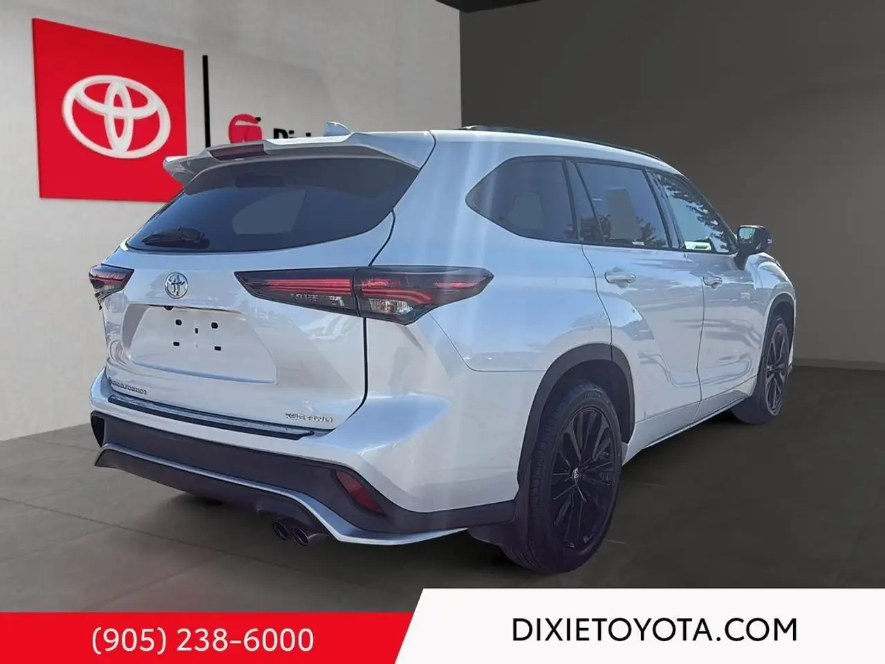 Toyota Highlander снимка Toyota Highlander
