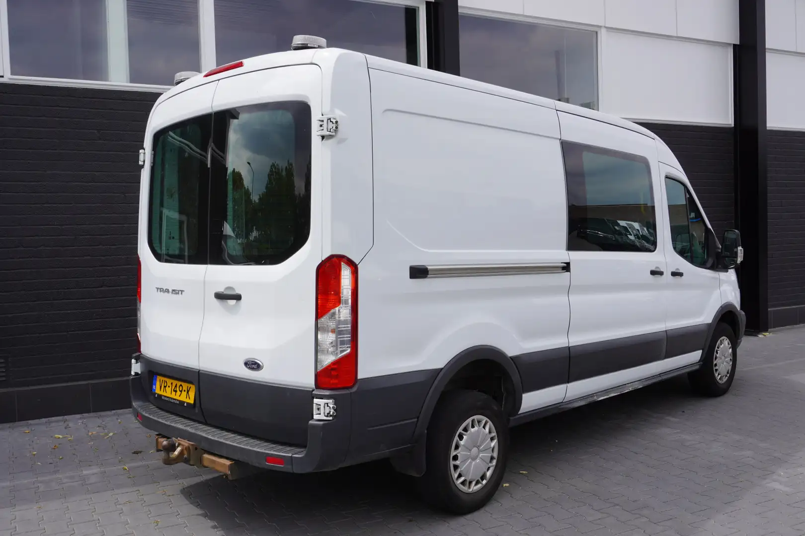 Ford Transit 2.2 TDCI 155PK L3H2 - Airco - Navi - Cruise - € 7. Wit - 2