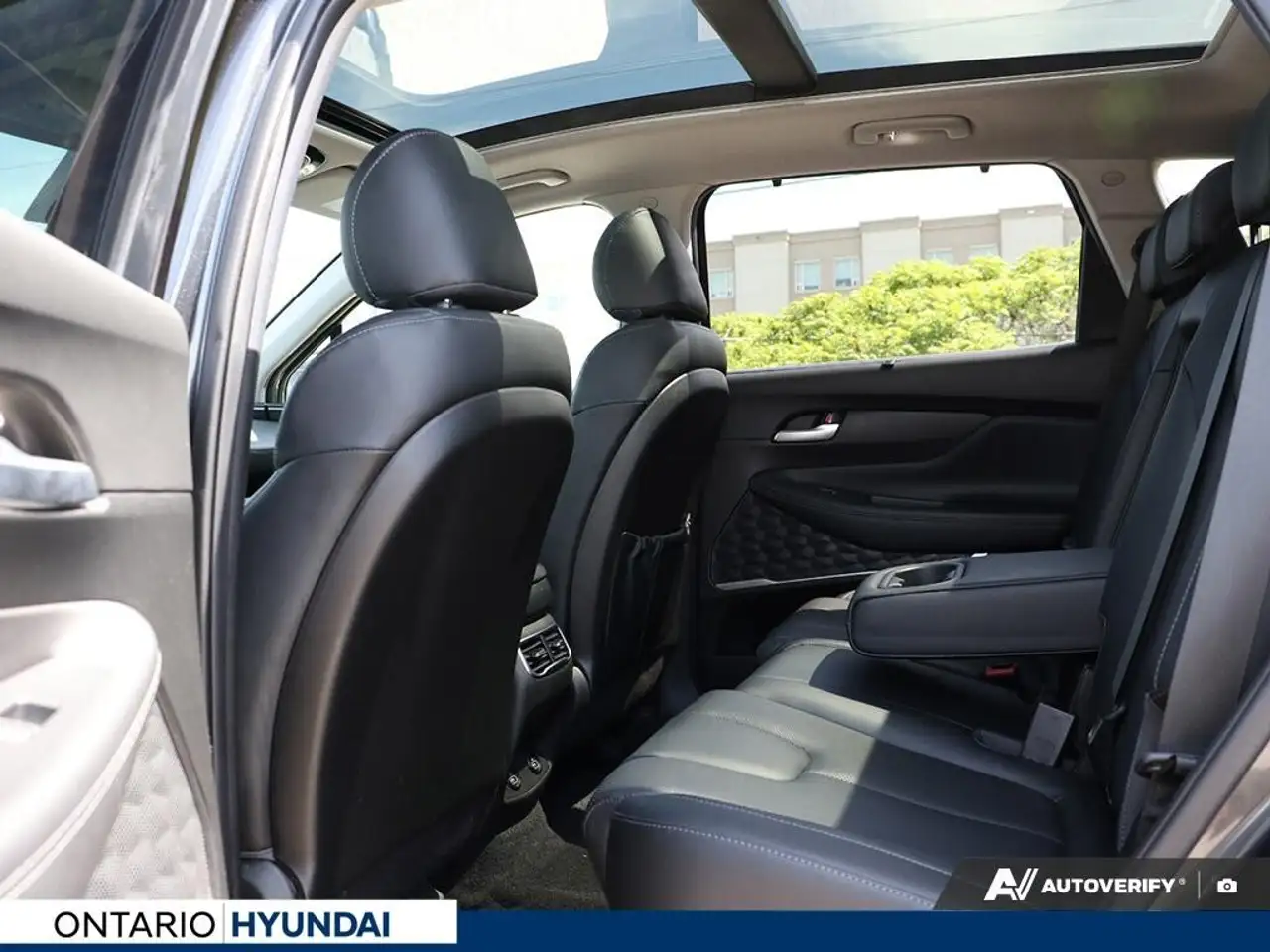 Hyundai SANTA FE photo Hyundai SANTA FE