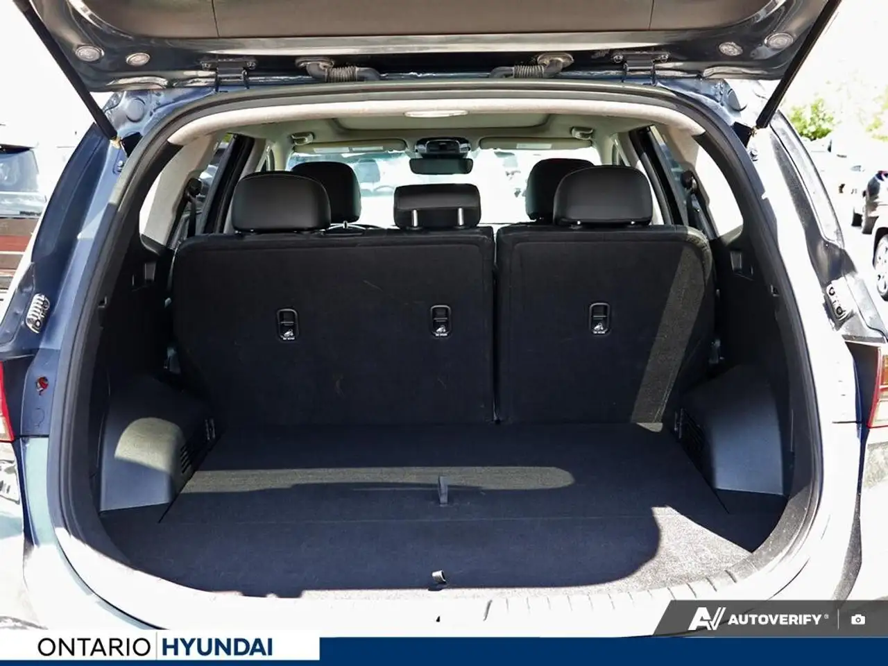 Hyundai SANTA FE photo Hyundai SANTA FE