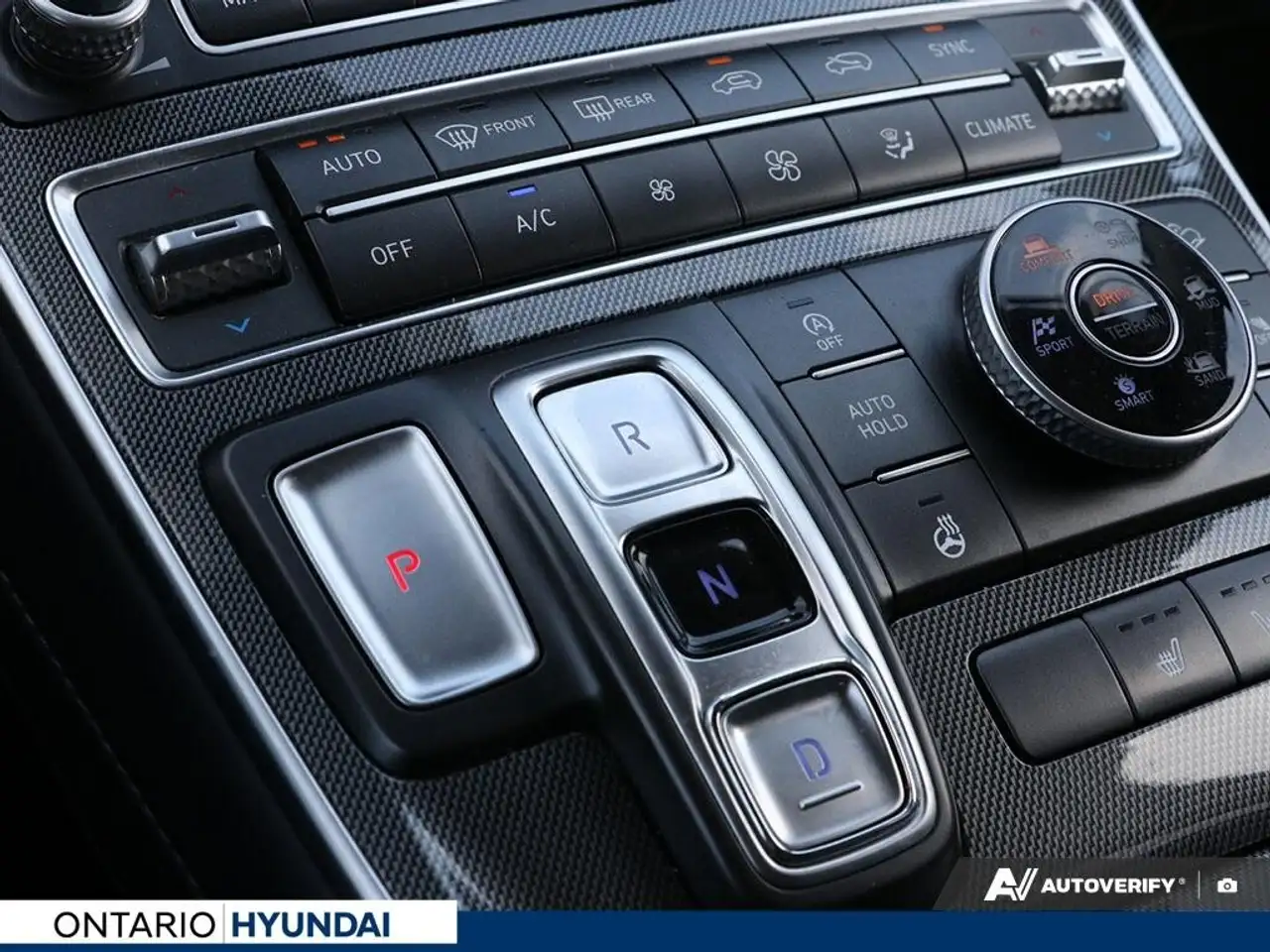 Hyundai SANTA FE photo Hyundai SANTA FE