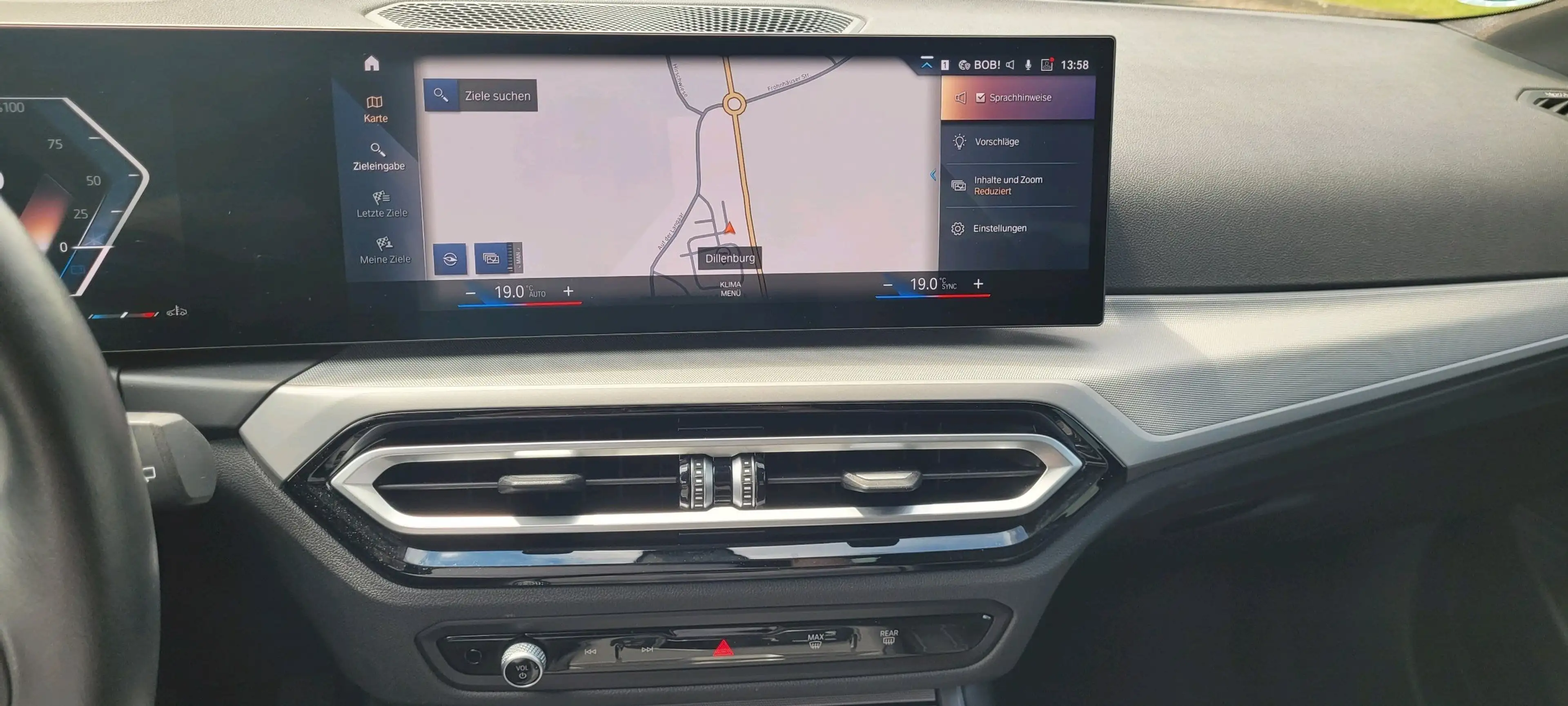 BMW 318 i TOURING LC PLUS SPORTSITZE GRA PARKASSIST  SHZG — photo 15
