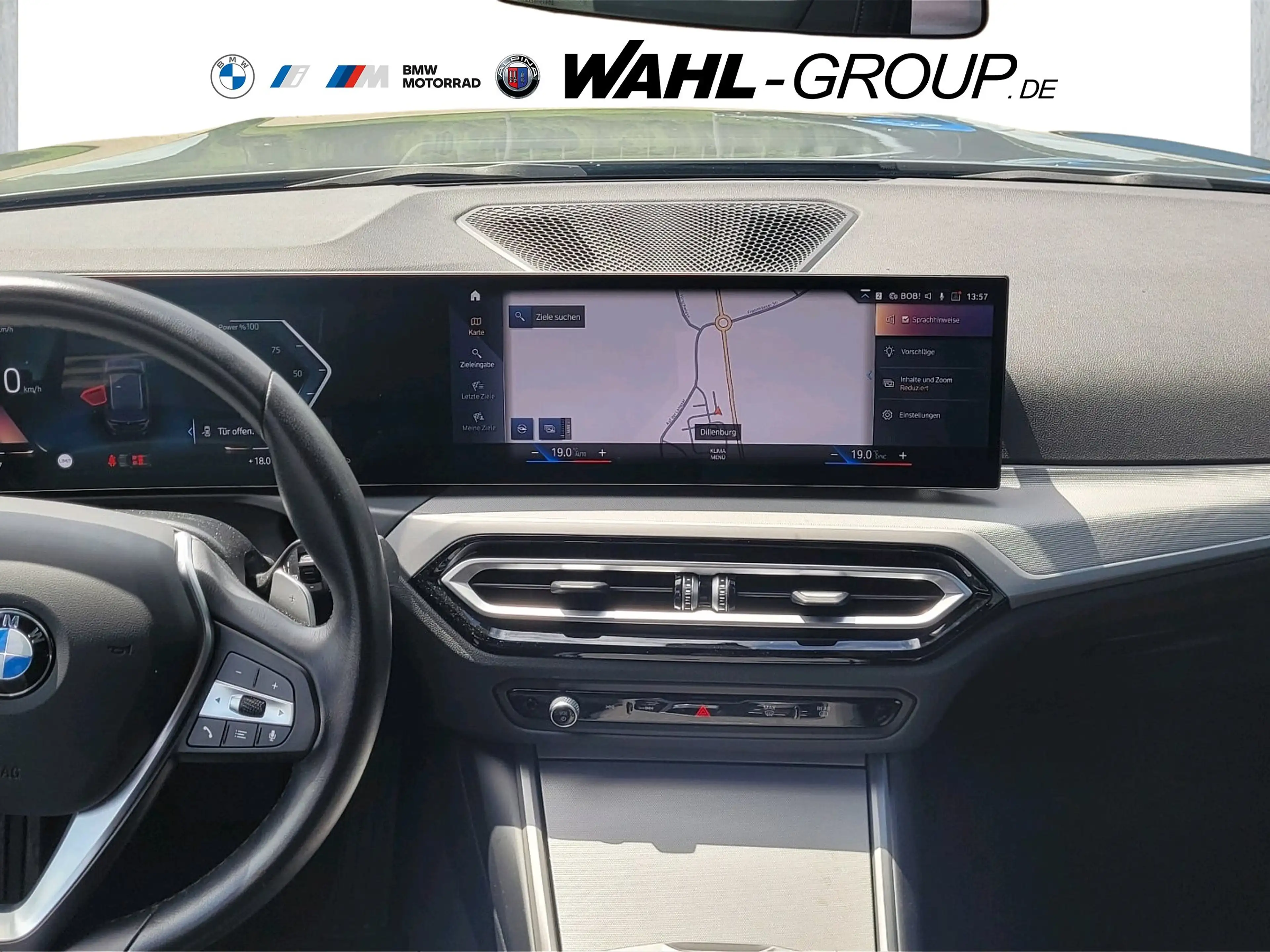 BMW 318 i TOURING LC PLUS SPORTSITZE GRA PARKASSIST  SHZG — photo 11