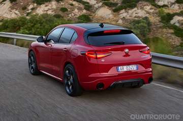 1.3 280cv Plug-in Hyb AT6 Tributo Italiano Q4