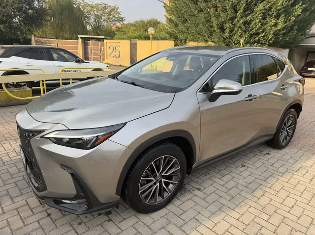 Lexus NX 450h+ PREMIUM PLUG IN 4WD Hybrid IBRIDA