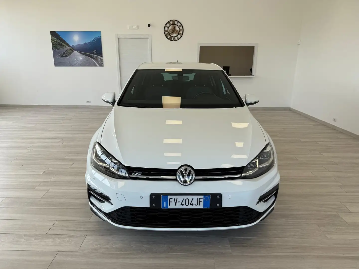 Volkswagen Golf 1.6 tdi Sport R line115cv 5p Wit - 2