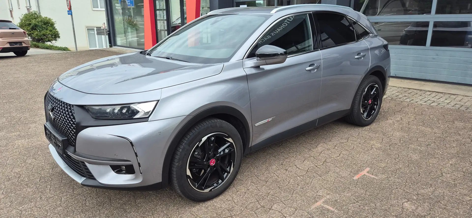 DS Automobiles DS 7 Crossback Bleu - 1