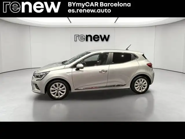 Renault Clio view 4