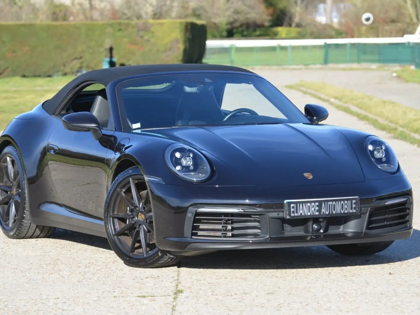 Porsche 992 992 Carrera S Schwarz - 2