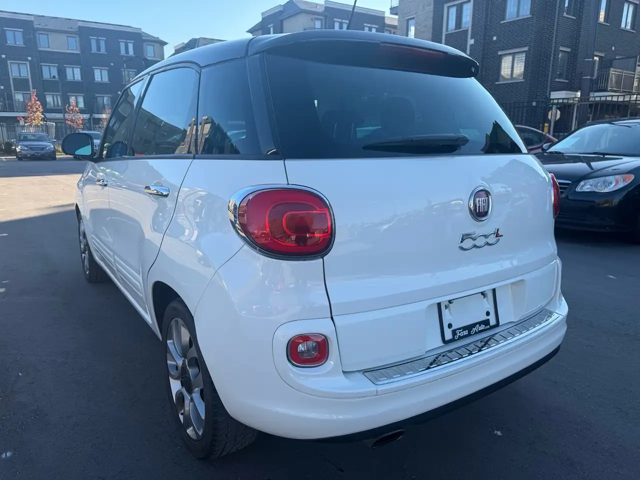 Fiat 500L снимка Fiat 500L