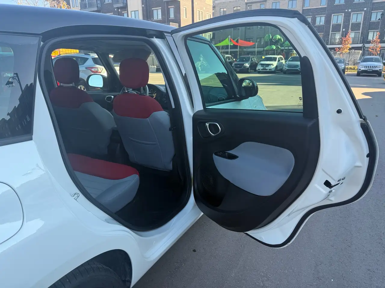 Fiat 500L снимка Fiat 500L
