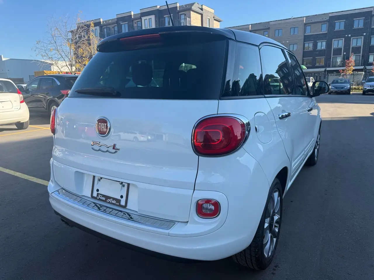 Fiat 500L снимка Fiat 500L