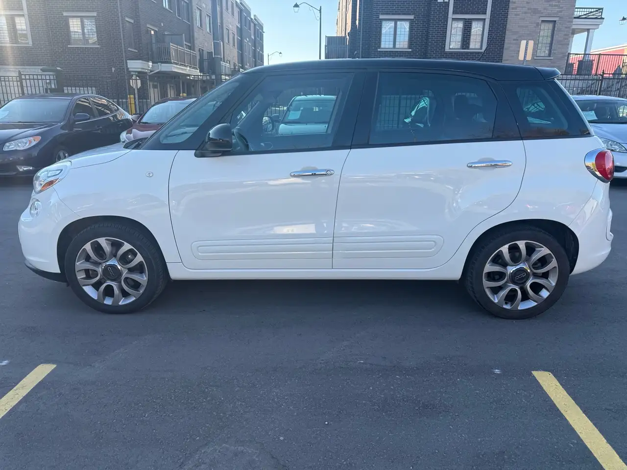 Fiat 500L снимка Fiat 500L