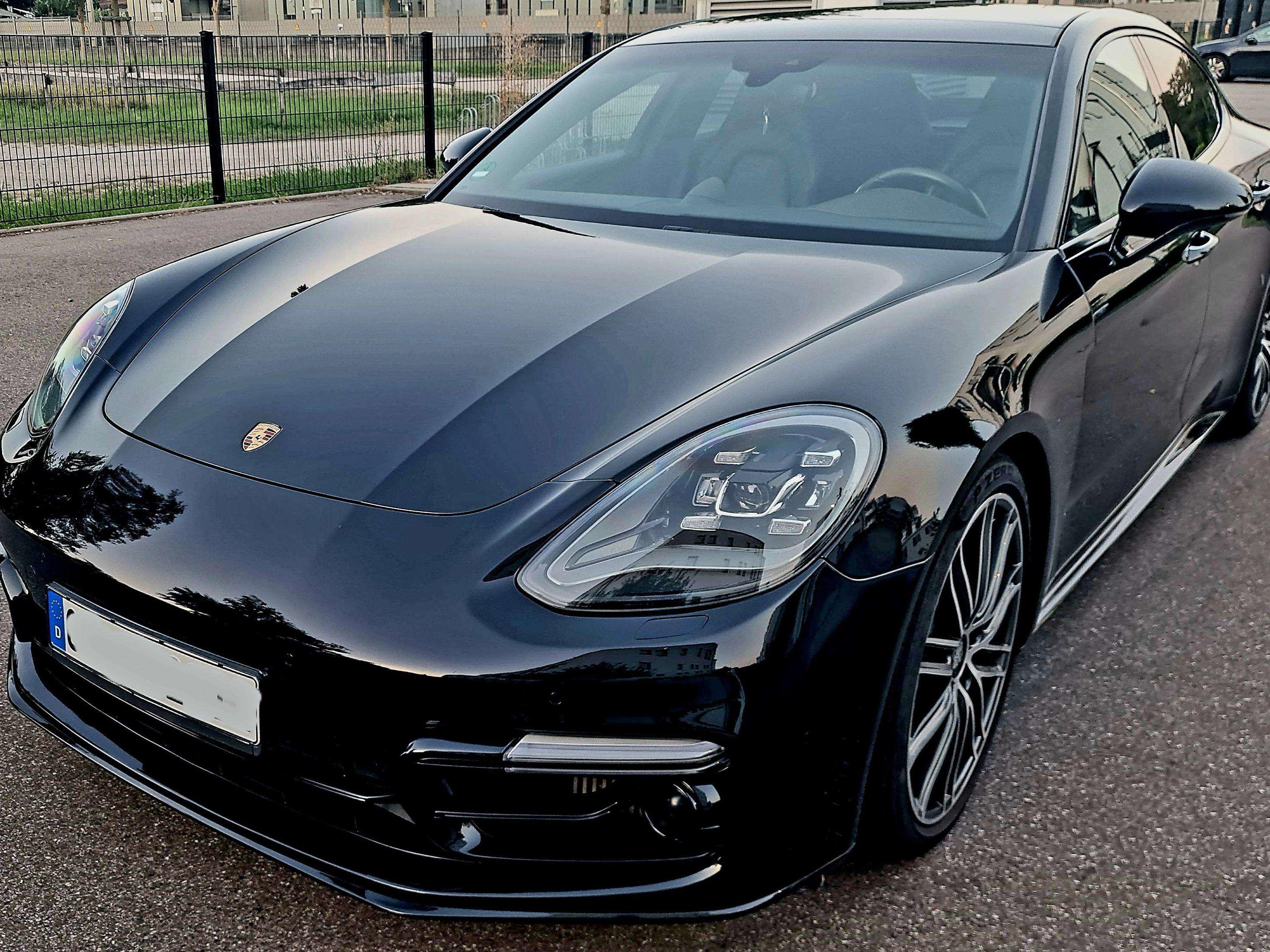 Second hand Porsche Panamera 
