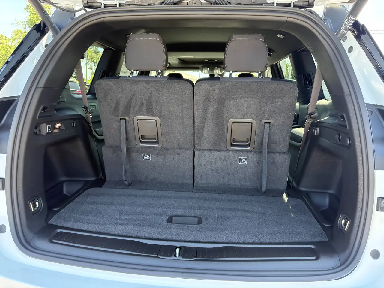 Jeep Grand Cherokee photo Jeep Grand Cherokee