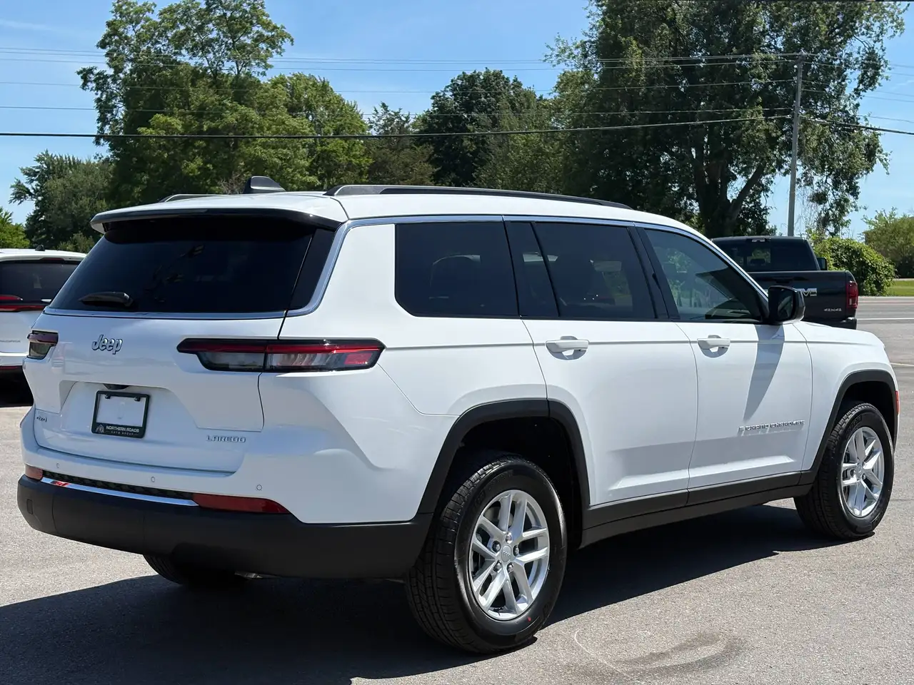 Jeep Grand Cherokee photo Jeep Grand Cherokee
