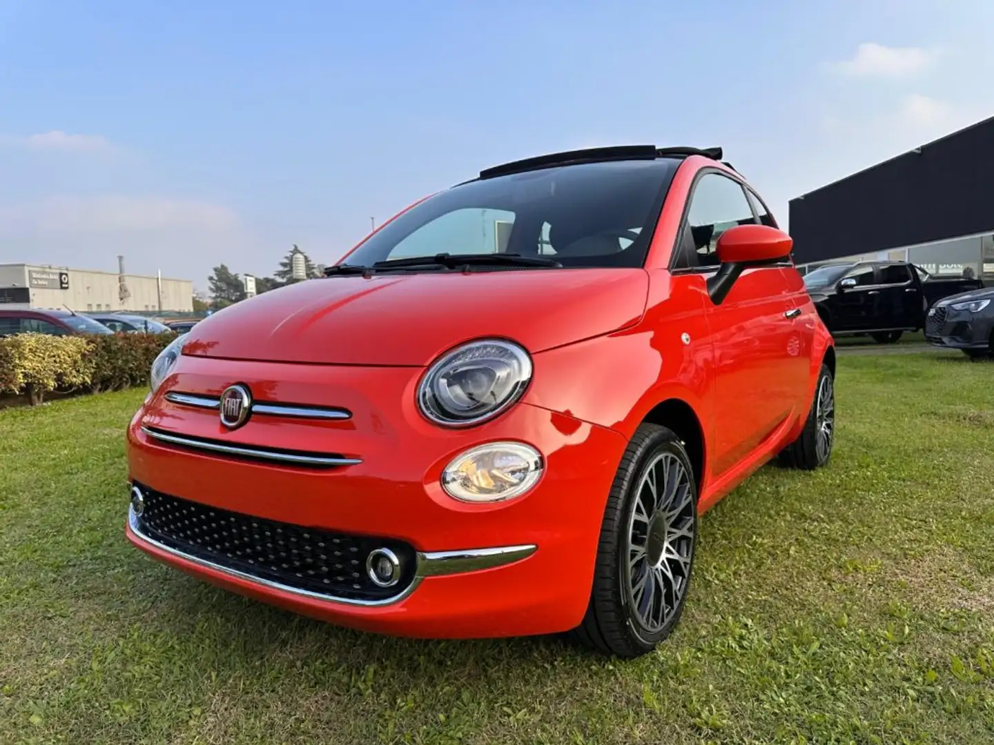 Fiat 500C 1.0 Hybrid Dolcevita PDC POST - CLIMA AUT - 16 Arancione - 2