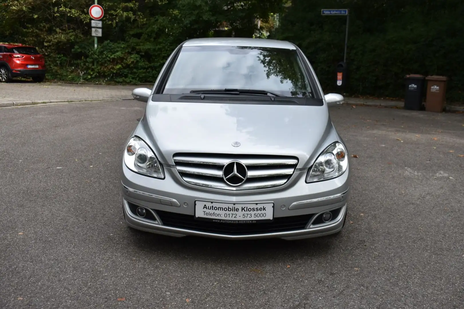 Mercedes-Benz B 180 CDI, 1.Hand, lückenlos MB Scheckheft Silber - 2