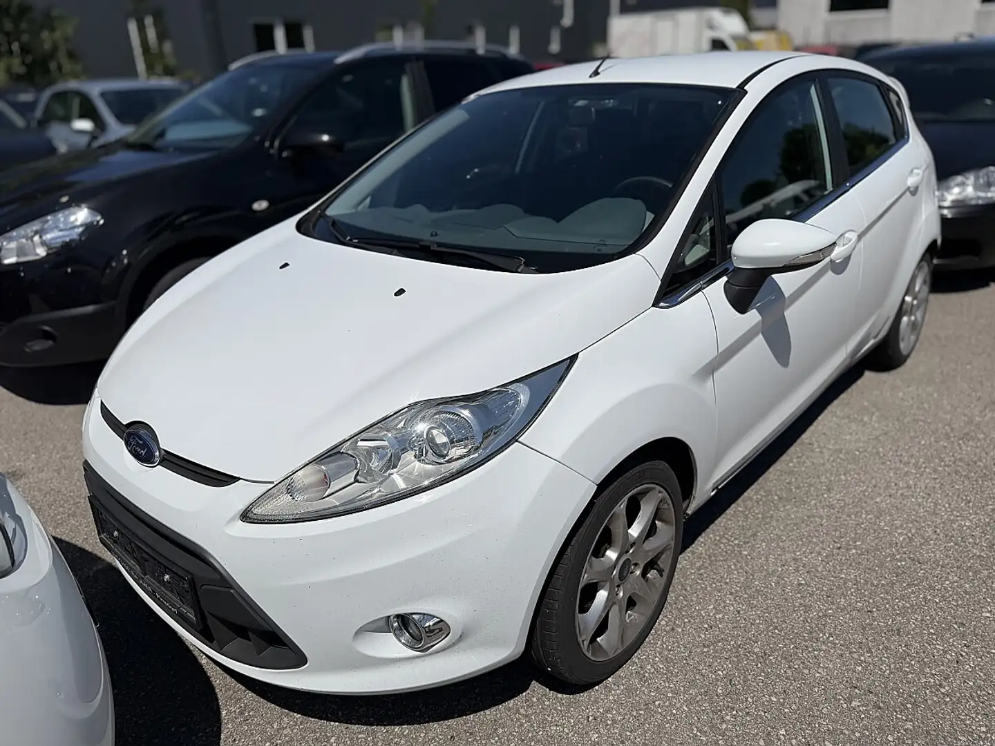 Ford Fiesta Titanium 1,25 *Pickerl 12/2026+4* Weiß - 1