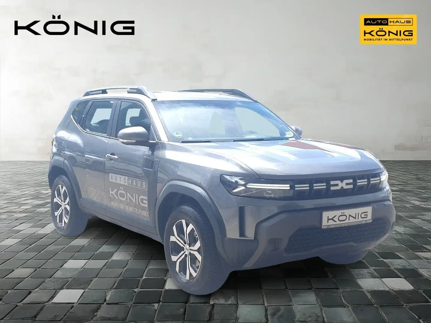 Dacia Duster Expression TCe 130 4x4 Grijs - 2