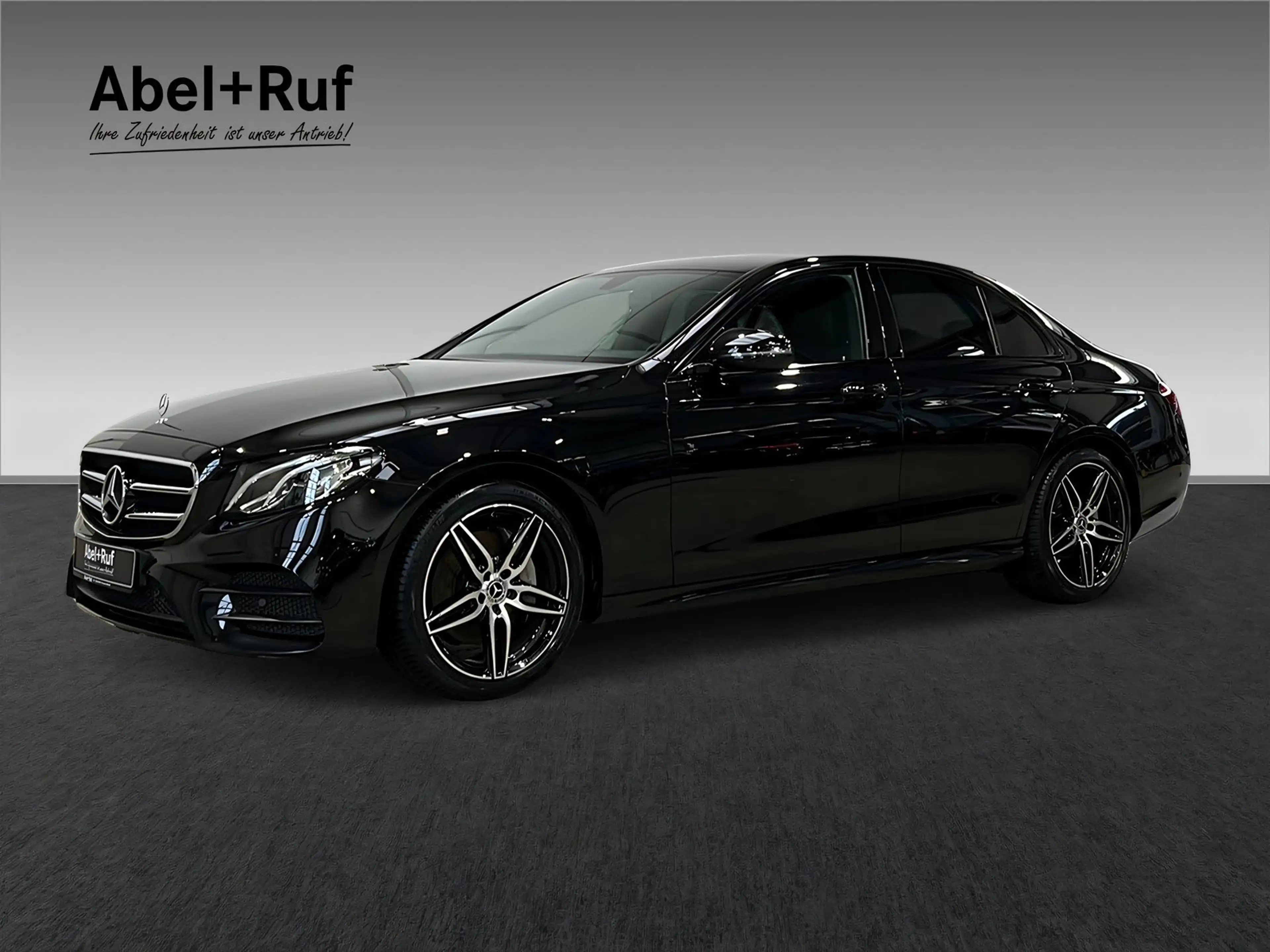 Mercedes-Benz E 250 AMG+NIGHT+AHK - nur Händler/Export 8fach