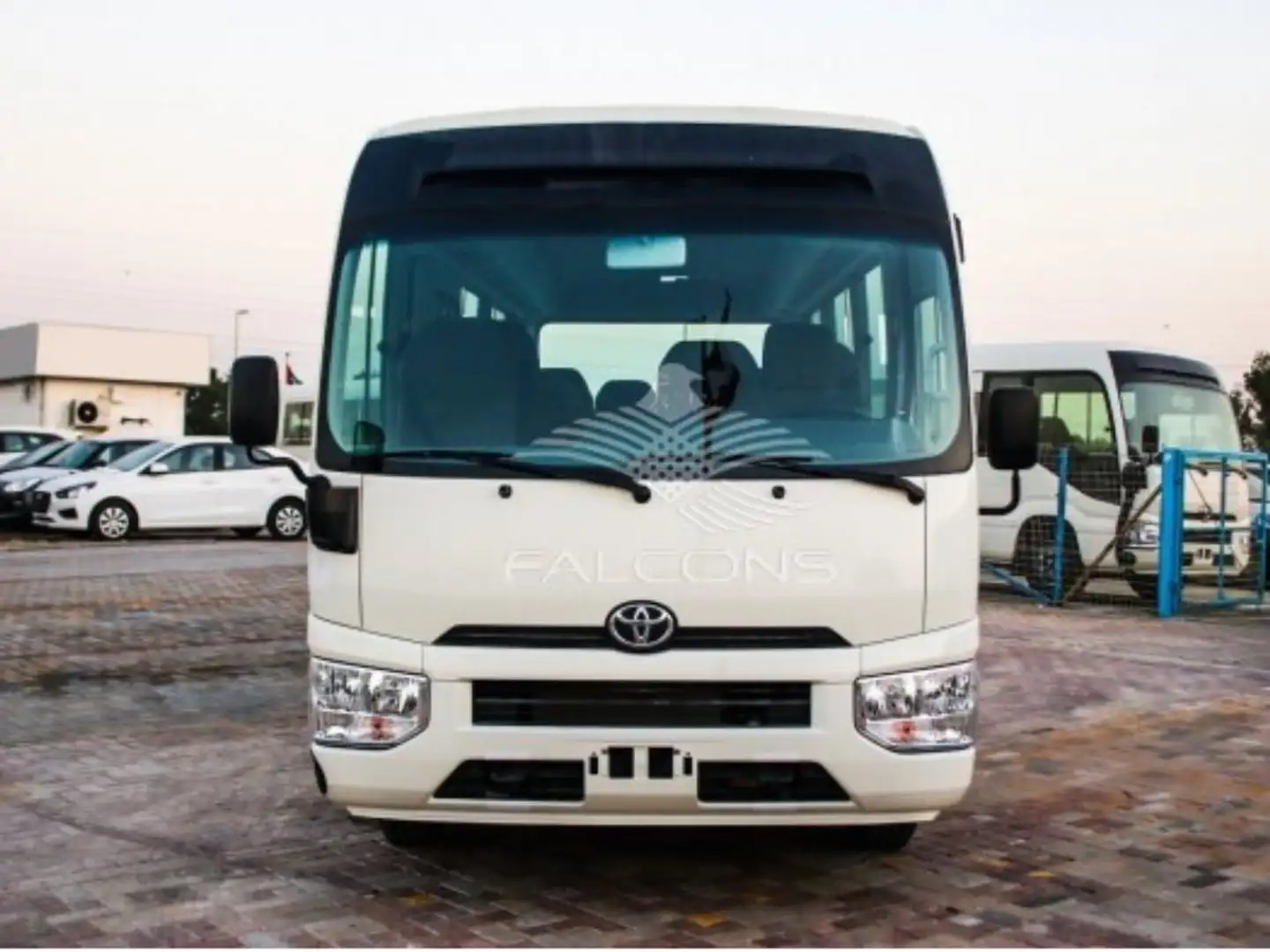Toyota Coaster 2022 Diesel 4.2L Manual T 23 PL * EXPORT ONLY Blanc - 2