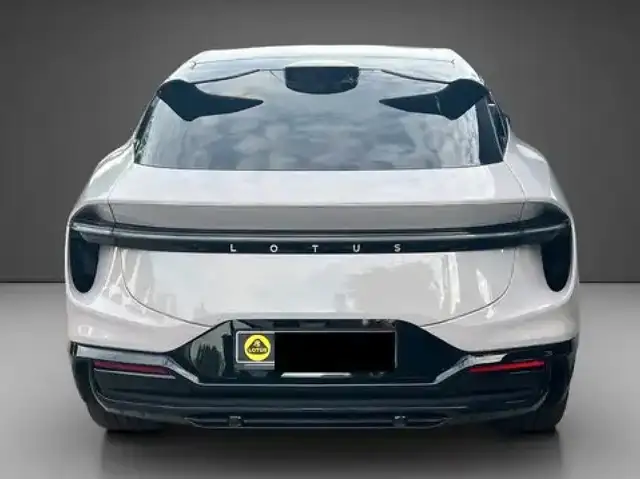 Lotus Eletre Eletre 112kWh 22Zoll AHV auch andere kurzfristig
