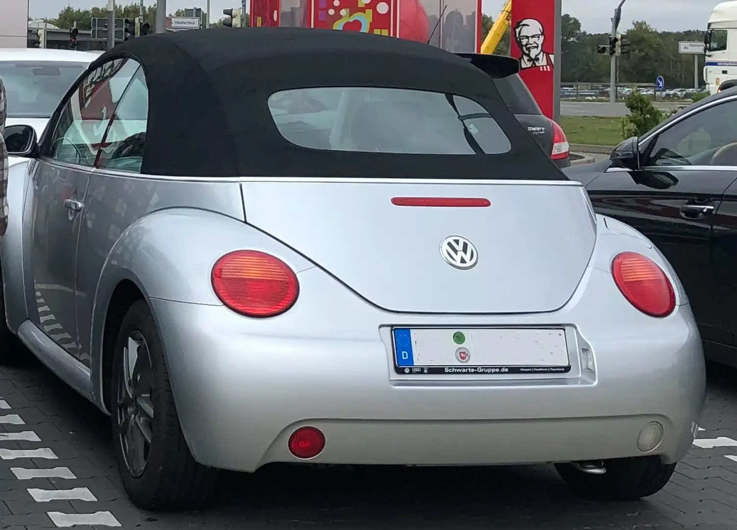 Volkswagen New Beetle Cabriolet 2.0 - 2