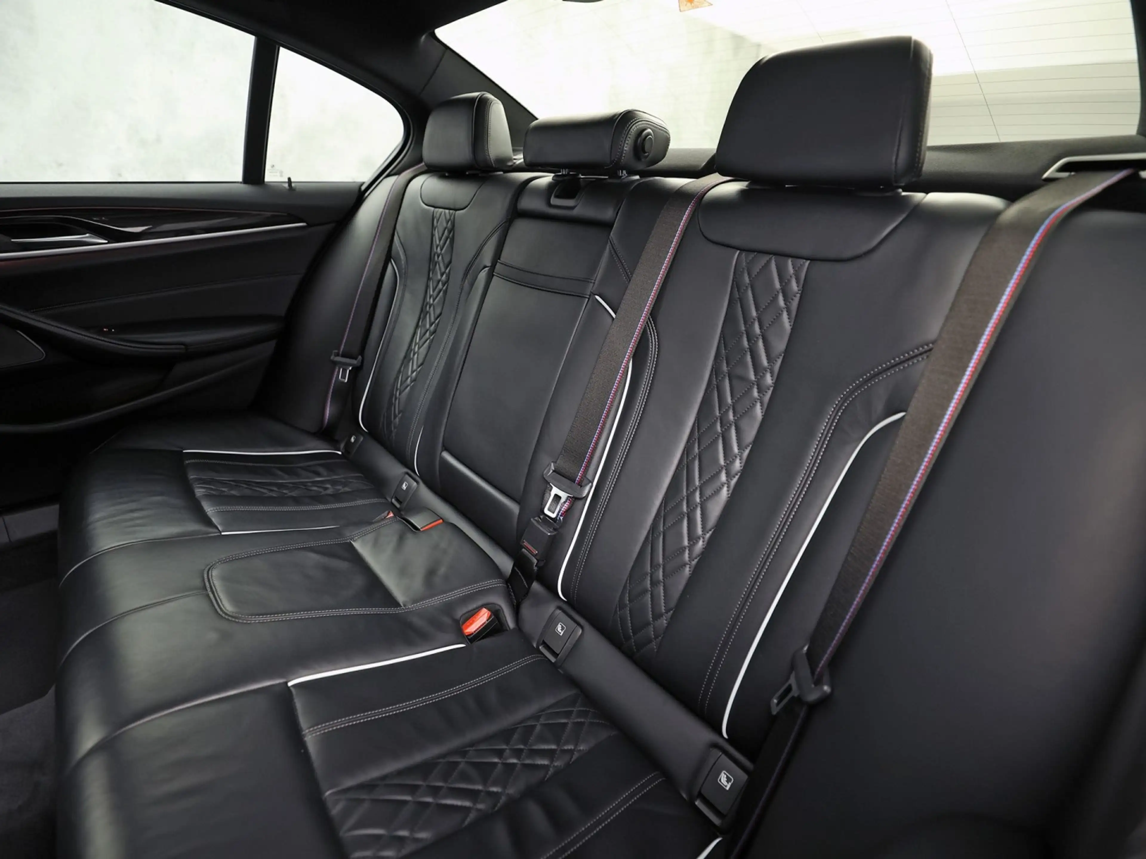 BMW 520 5-serie 520i M Sport High Executive 184Pk Automaat — photo 18