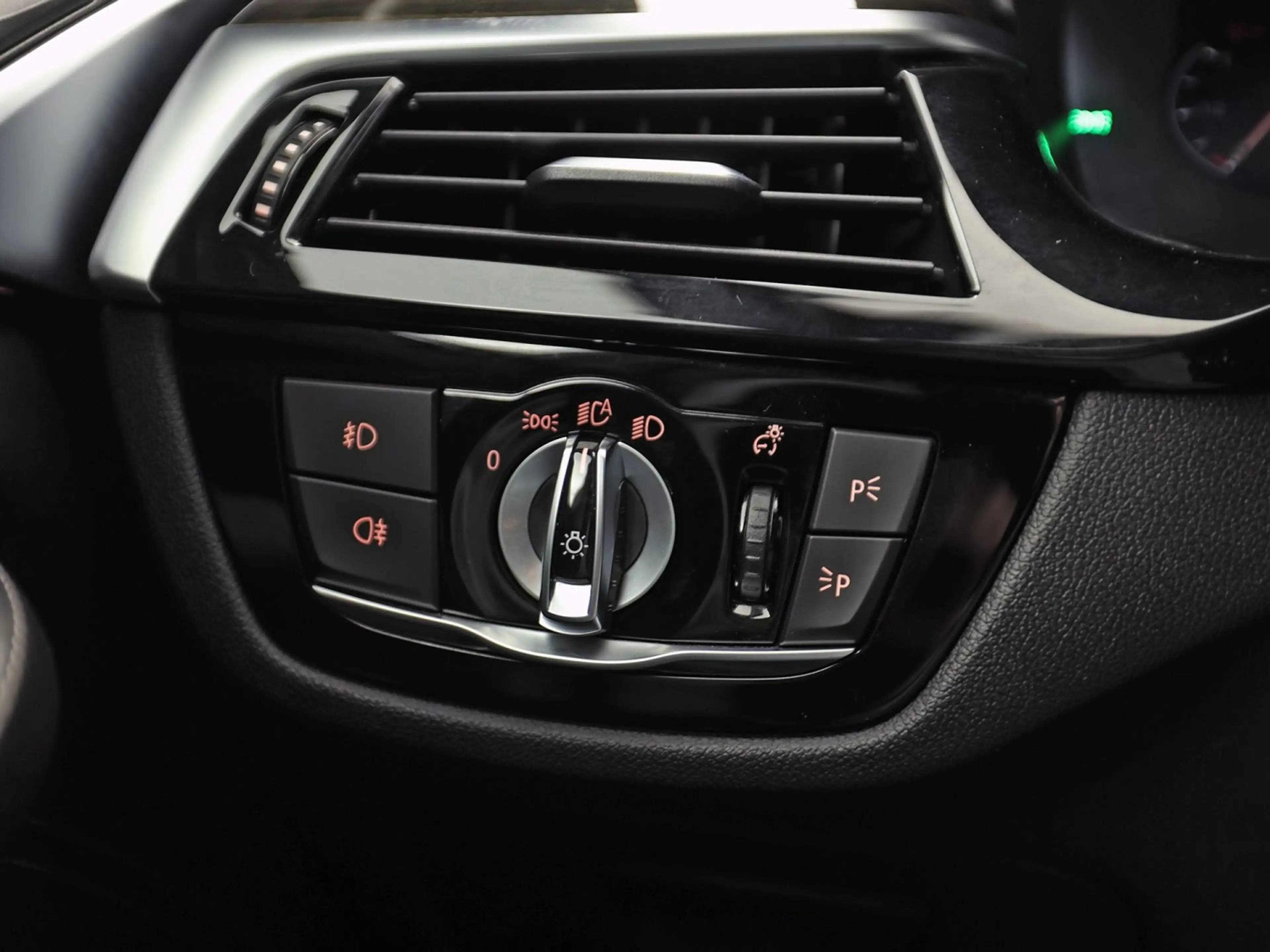 BMW 520 5-serie 520i M Sport High Executive 184Pk Automaat — photo 32