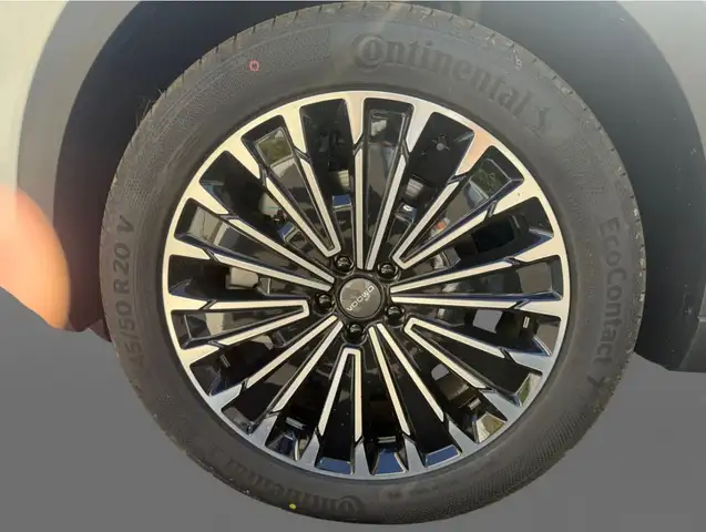 Omoda 9 view 11