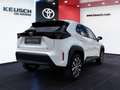 Toyota Yaris Cross 1,5 l 4x2 Hybrid ActiveDrive Weiß - thumbnail 14