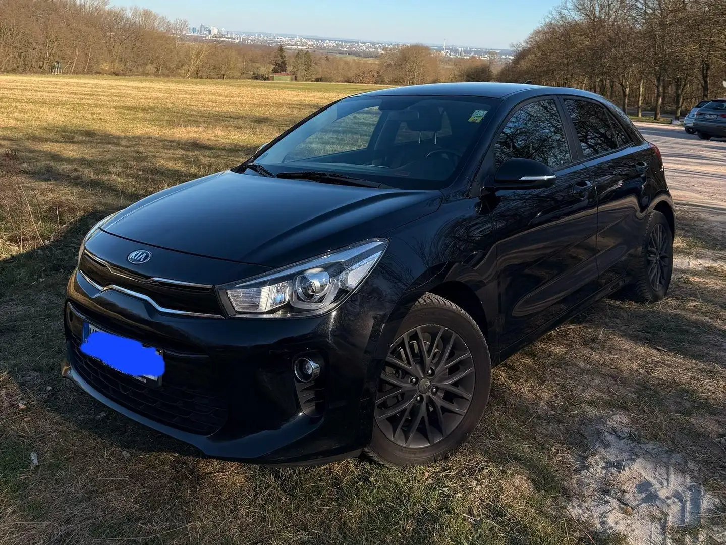 Kia Rio Rio 1.0 T-GDI Dream-Team Edition Schwarz - 1