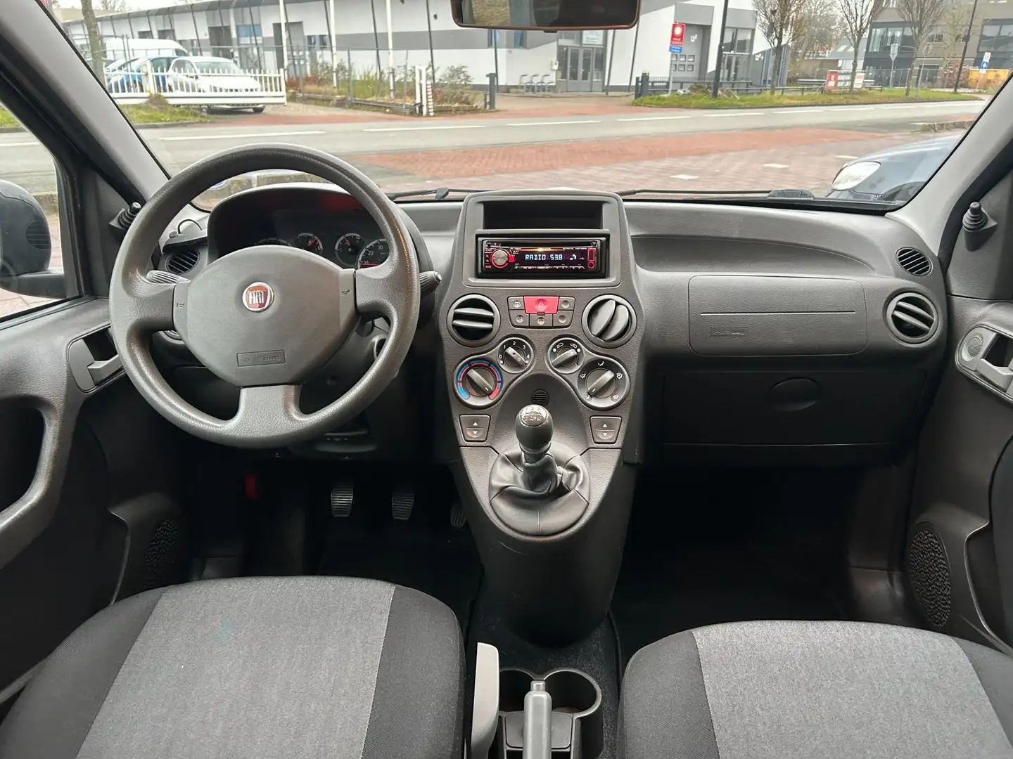 Fiat Panda 1.2 Active Airco|Elektrisch pak|Nieuw Distributie Zwart - 2