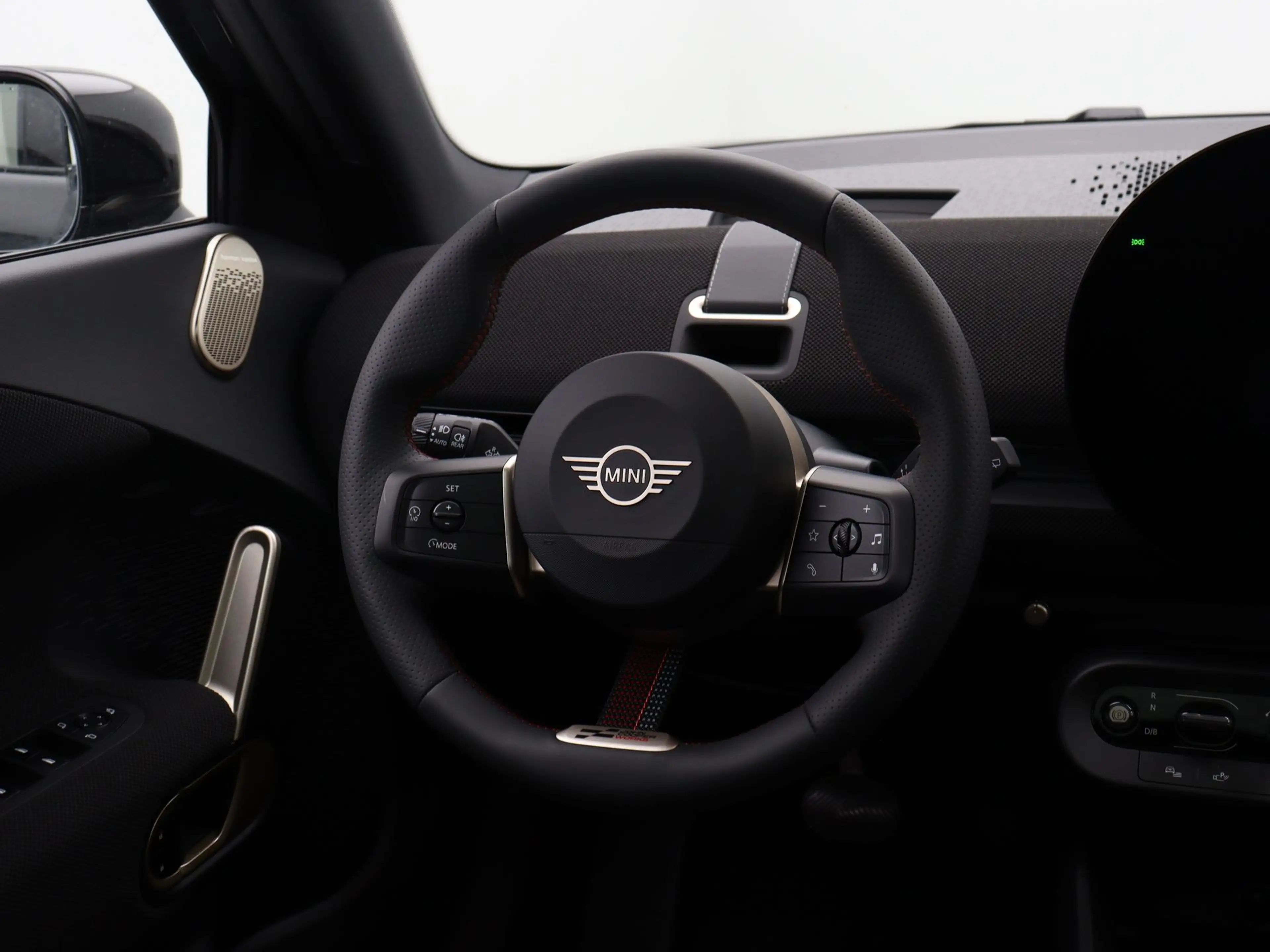 MINI Aceman E John Cooper Works Pakket L — photo 2