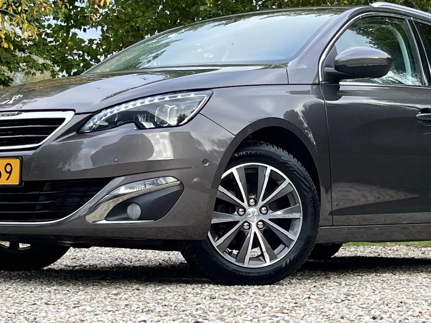 Peugeot 308 SW 1.2 Allure Automaat *Distributieriem+Beurt* Gris - 2