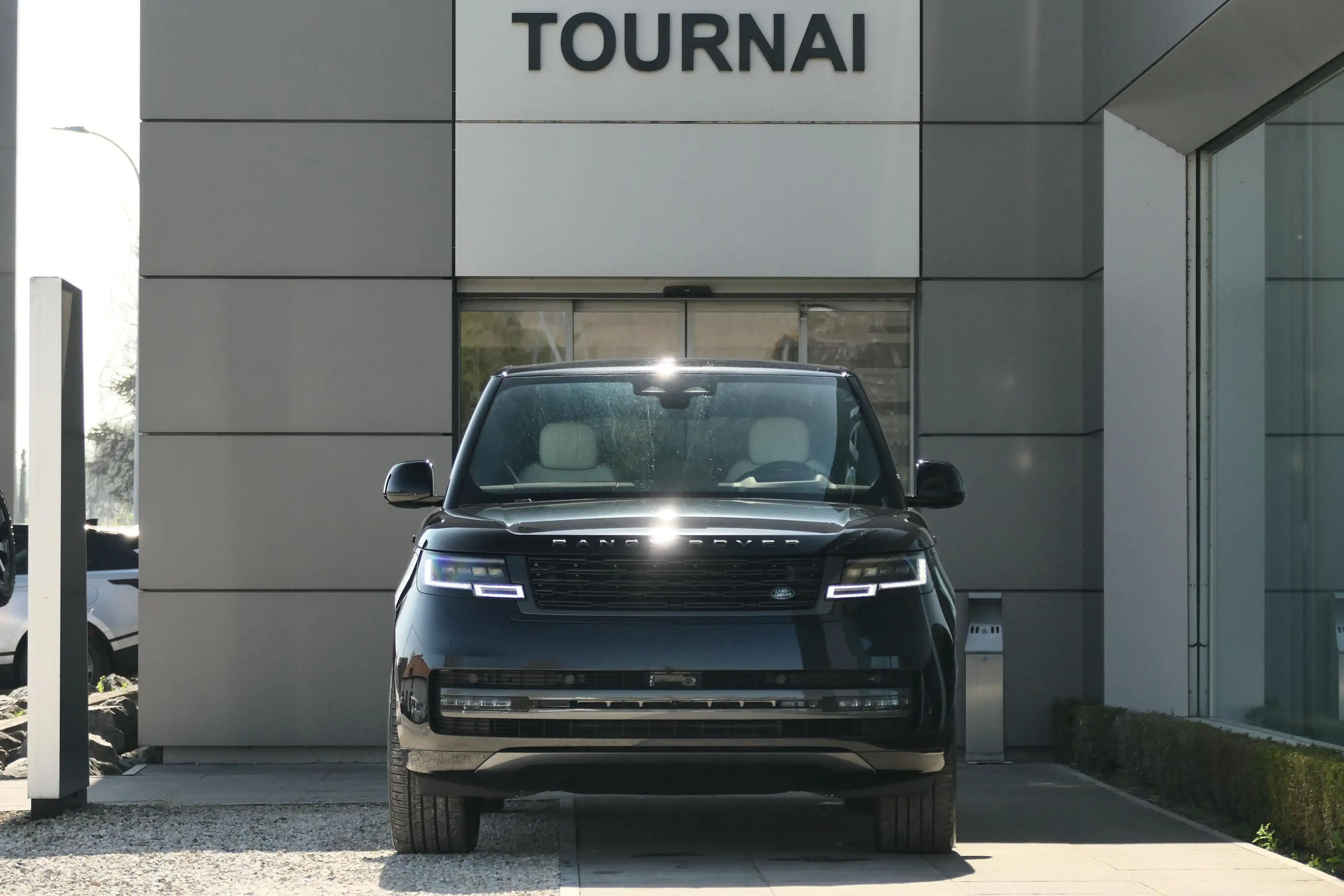 Land Rover Range Rover SWB D300 HSE | AIR SUSP | TOWB | MERIDIAN | — photo 3