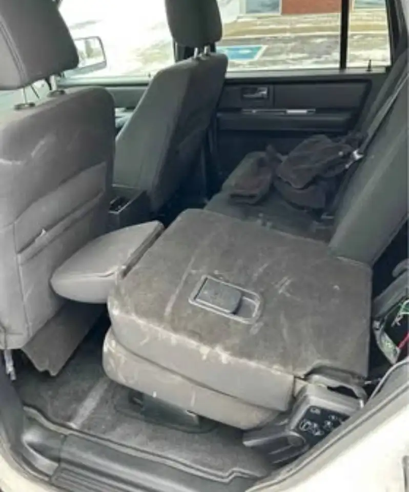 Ford Expedition снимка Ford Expedition